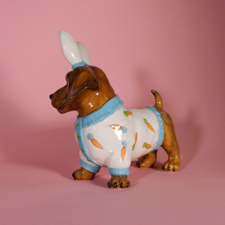 Dashing in Carrots Dachshund Figurine