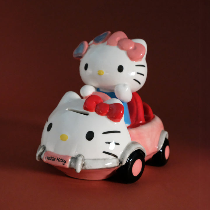 Hello Kitty Love Bug bank