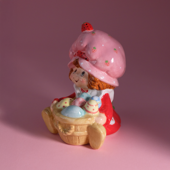 Strawberry Shortcake Eggs for Days Figurine