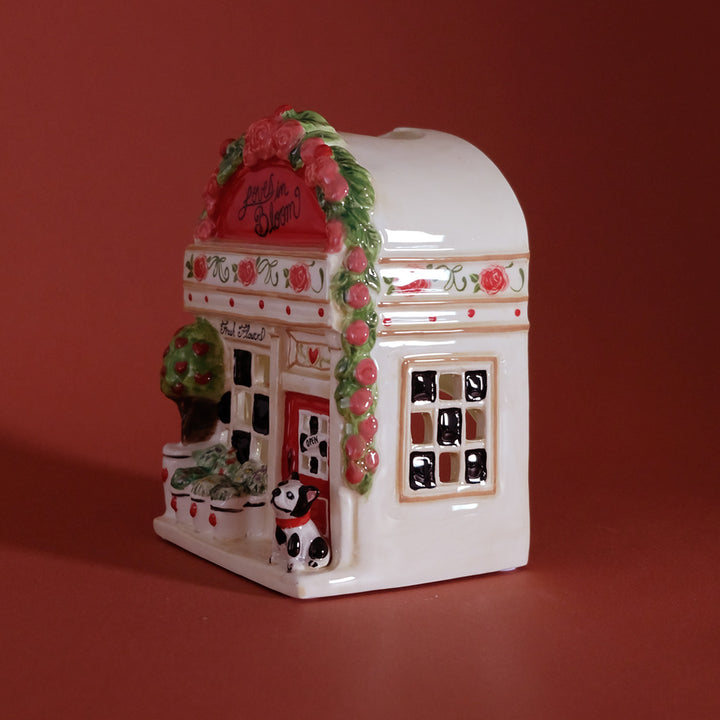 Loves in Bloom Candle House