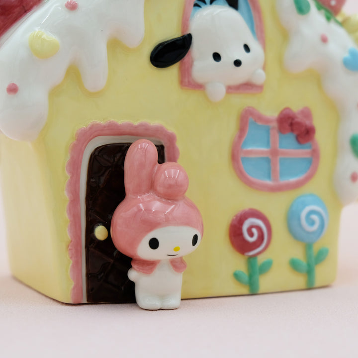 Hello Kitty and Friends Strawberry House Teapot