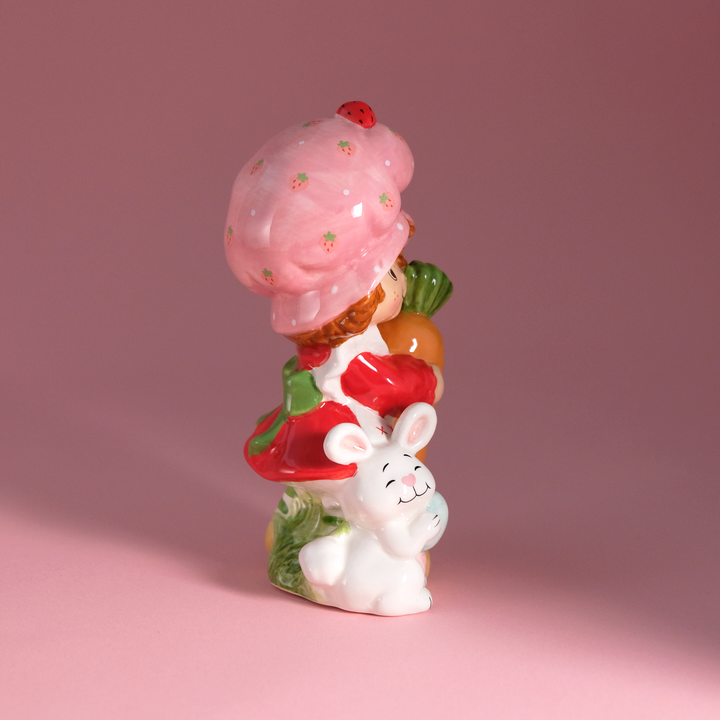 Strawberry Shortcake Carrots for Days Figurine