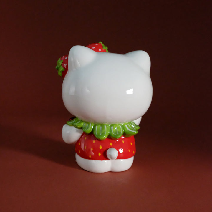 Hello Kitty with Heart Figurine