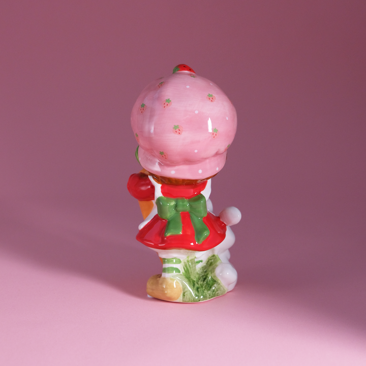 Strawberry Shortcake Carrots for Days Figurine