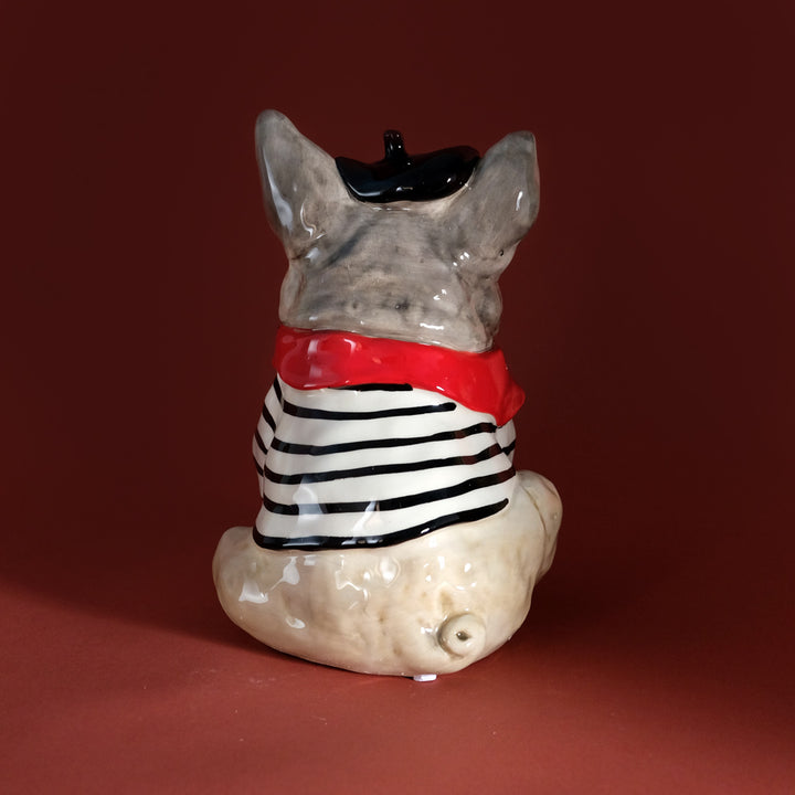 Free French Kisses Bulldog Figurine
