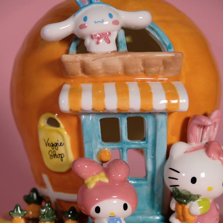 Hello Kitty and Friends Carrot Candle House