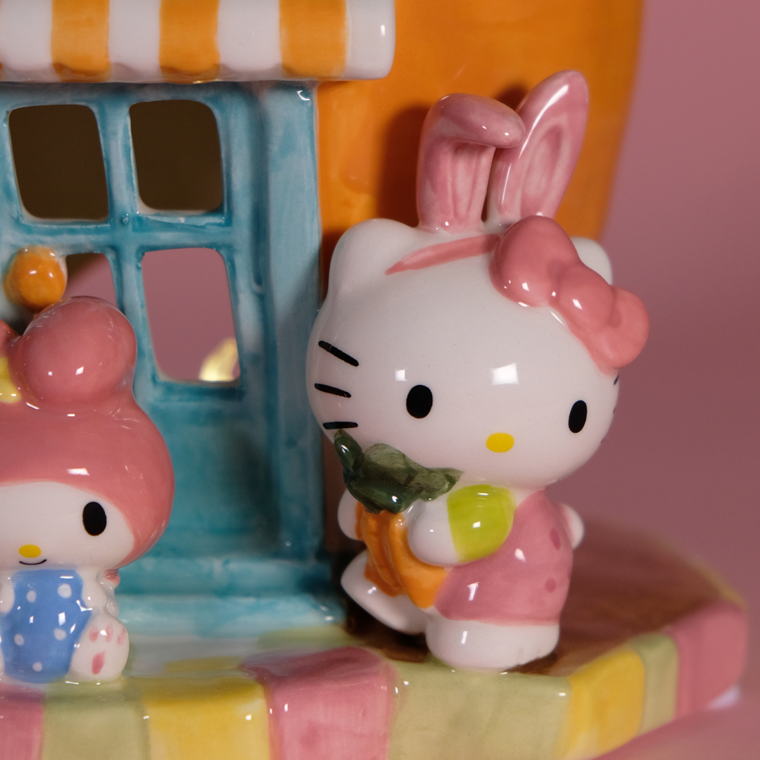 Hello Kitty and Friends Carrot Candle House