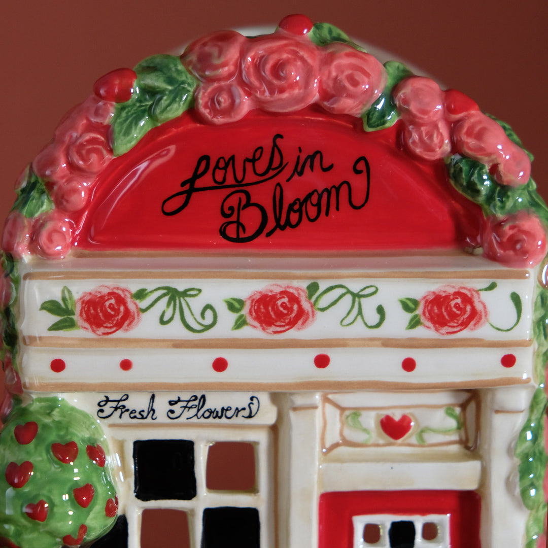 Loves in Bloom Candle House
