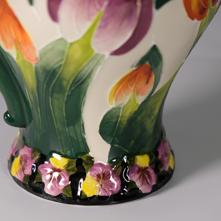 Icing on the Cake - Tulip Teapot