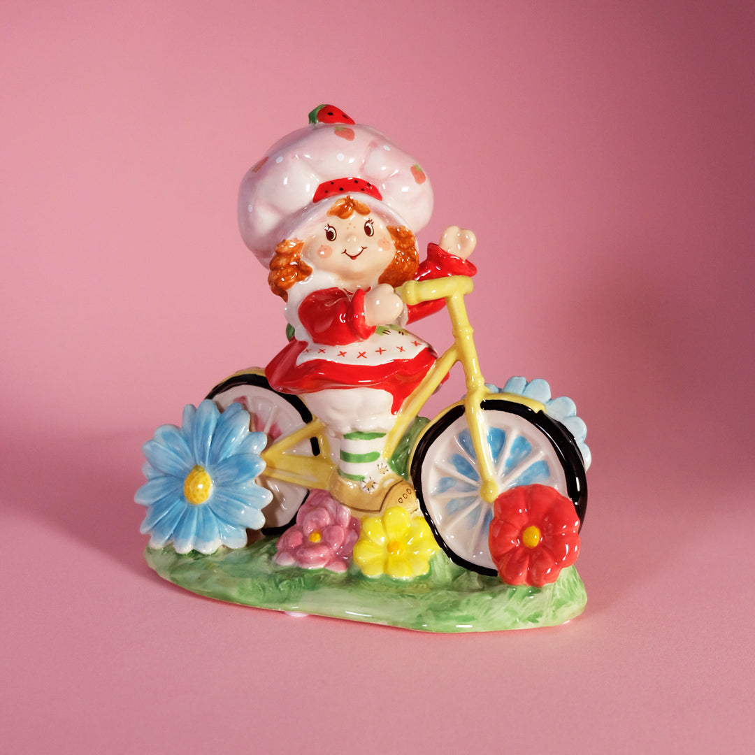 Strawberry Shortcake Pedal Push Figurine