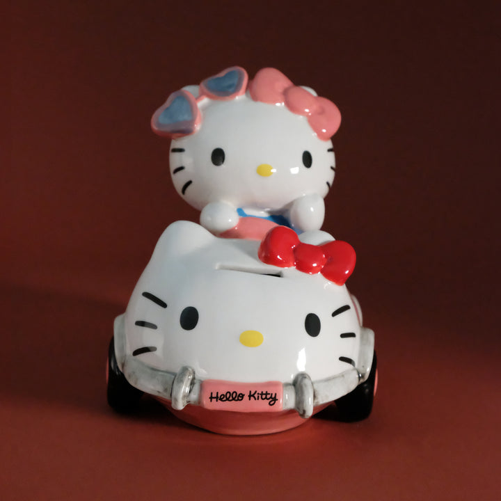 Hello Kitty Love Bug bank