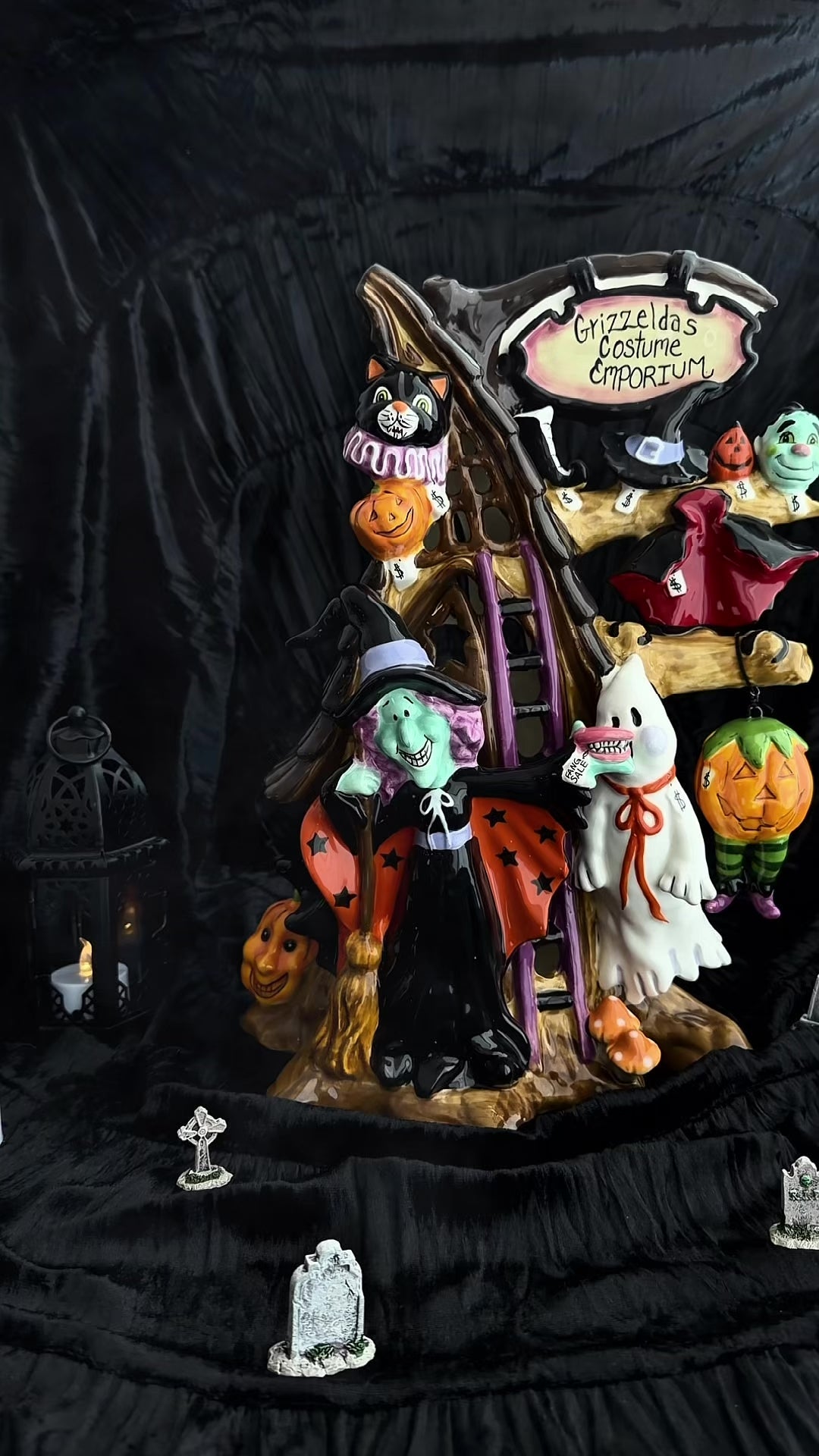 Grizzelda's Costume Emporium Candle House