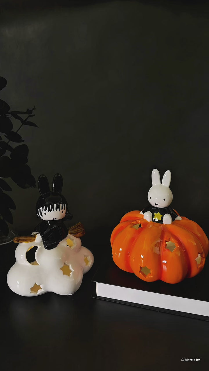 Halloween Miffy Pumpkin Candle House