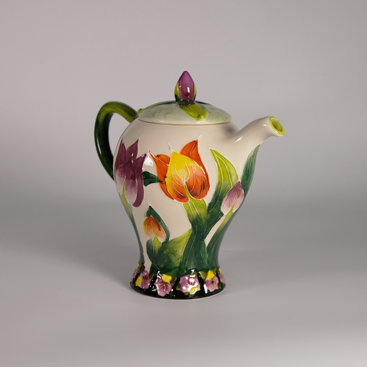 Icing on the Cake - Tulip Teapot