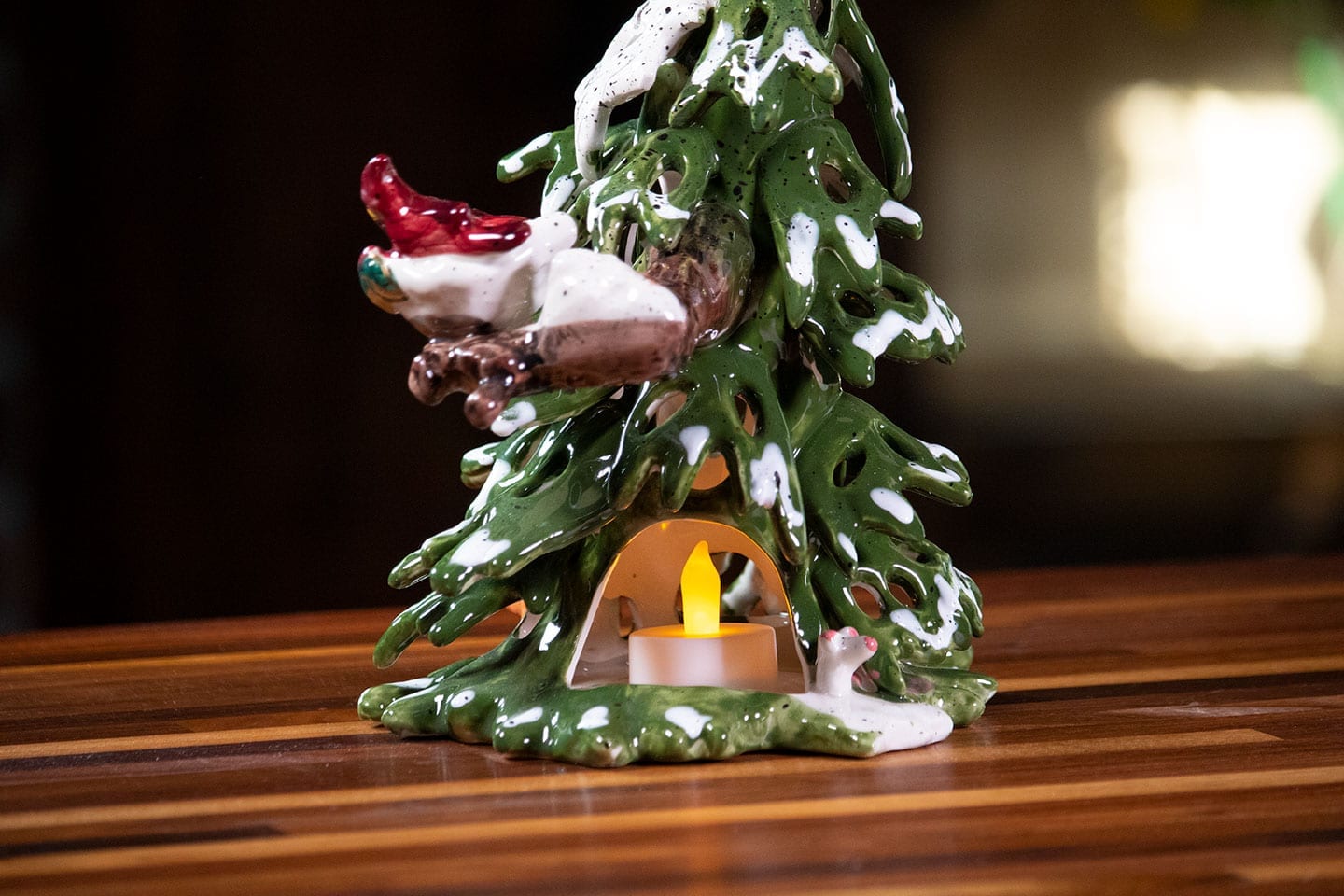 Woodland Comfort Tree Tealight Holder