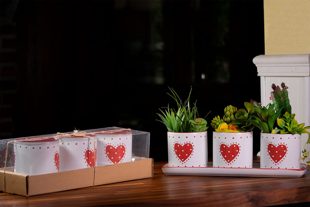 Red Country Heart Set of 4" Planters W/ Tray