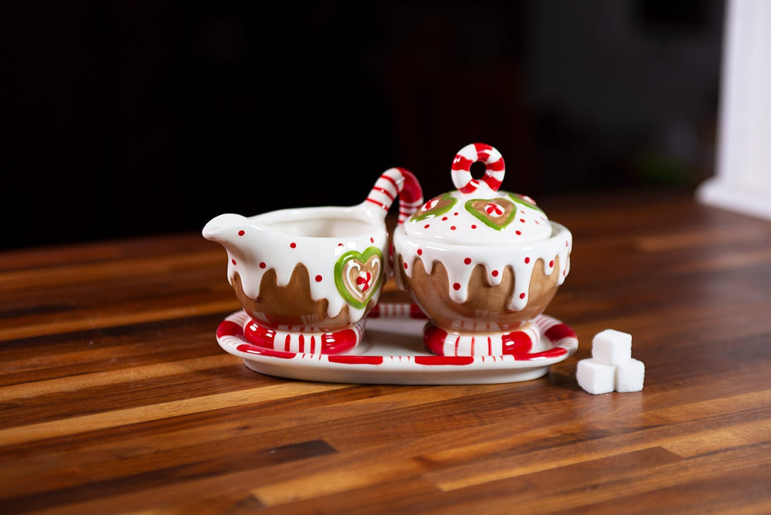 Gingerbread Creamer and Sugar with Tray