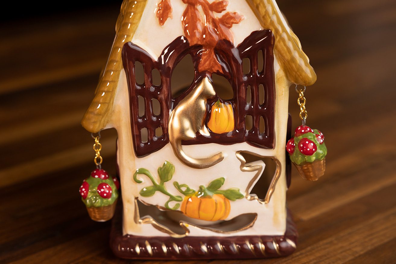 Autumn Candle House | Hand-Packed Perfection