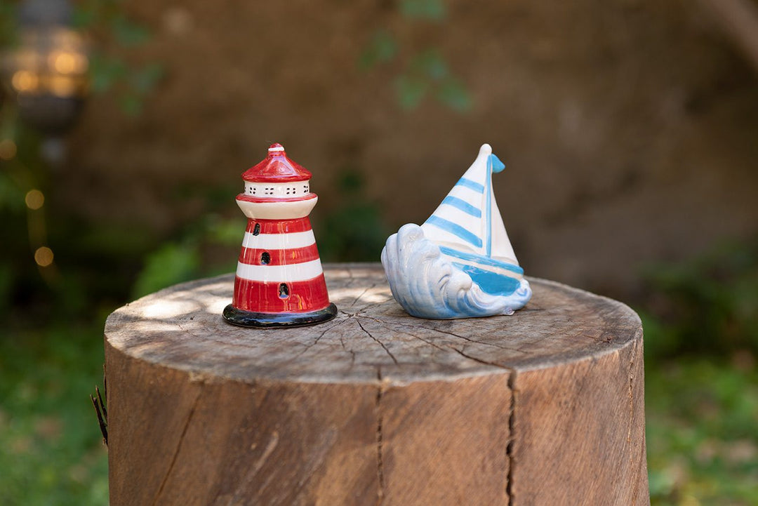 LIGHTHOUSE AND SAILING BOAT SALT & PEPPER SET