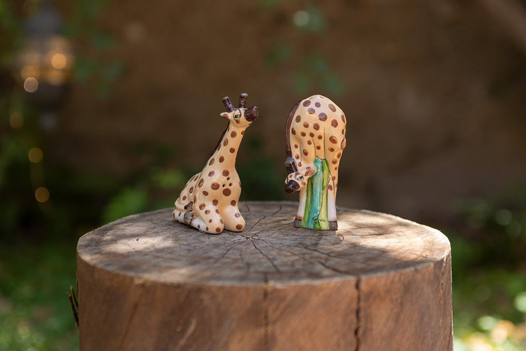 HAGER GIRAFFE SALT & PEPPER SET