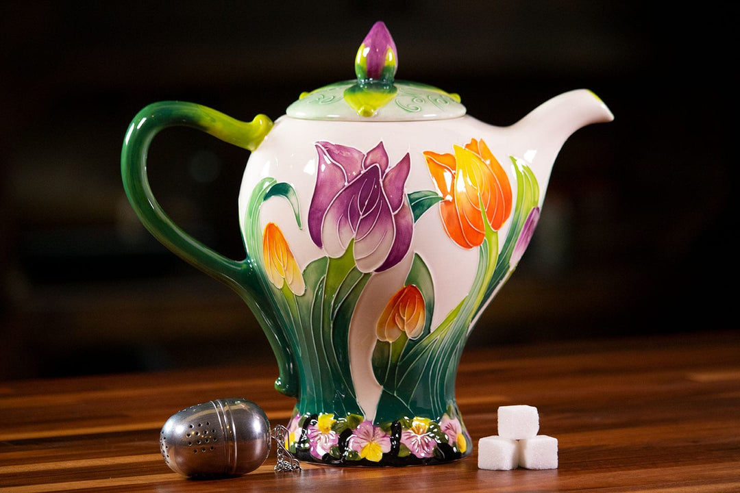 Tulip Teapot